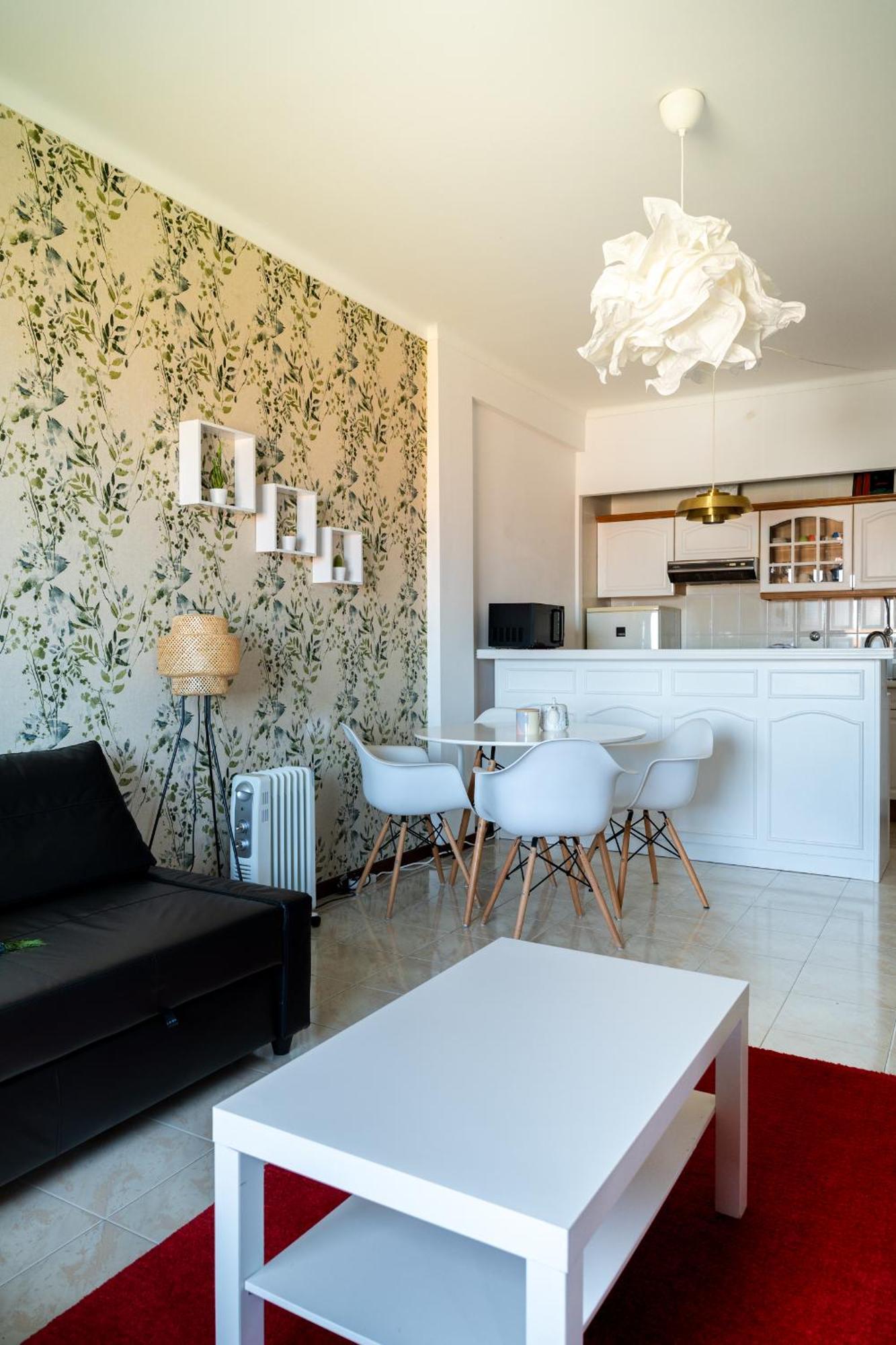 Sea View & Sundown, 150M From The Beach And Surf Spots Costa de Caparica Exteriér fotografie
